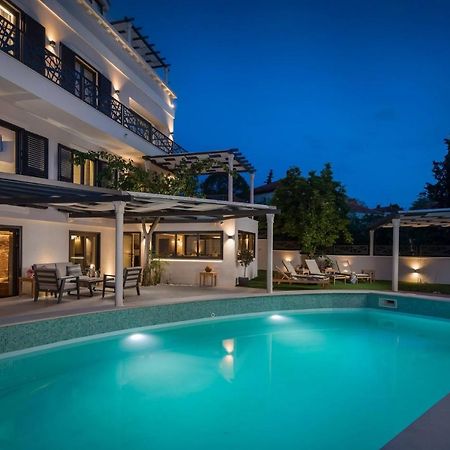 Magnificent Villa Scorpaena With Heated Swimming P Zadar Exterior photo